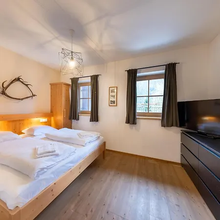 Luxurious With Sauna In Koenigsleiten * Wald im Pinzgau