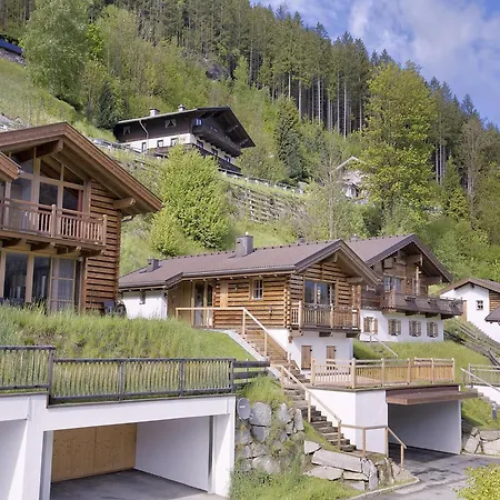 Luxurious With Sauna In Koenigsleiten